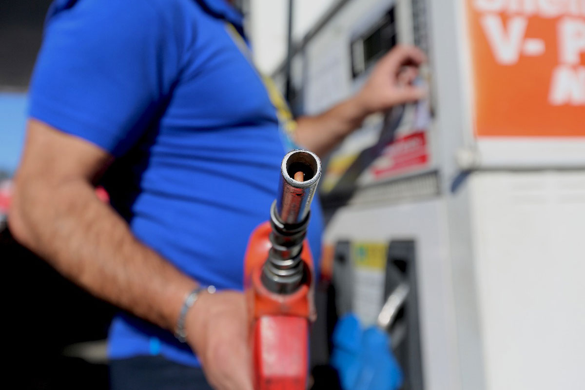 Gasolina mais cara em Curitiba? Procon faz inspeção de preços nos postos