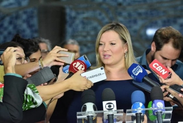Joice diz que pedido de impugnar sua filiação ao PSDB 'não tem valor algum'