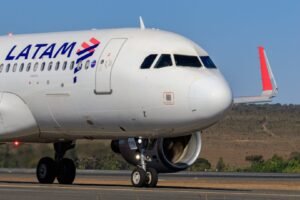 Passagens aéreas de Curitiba para 14 destinos pelo valor máximo de R$ 468 (ida e volta)