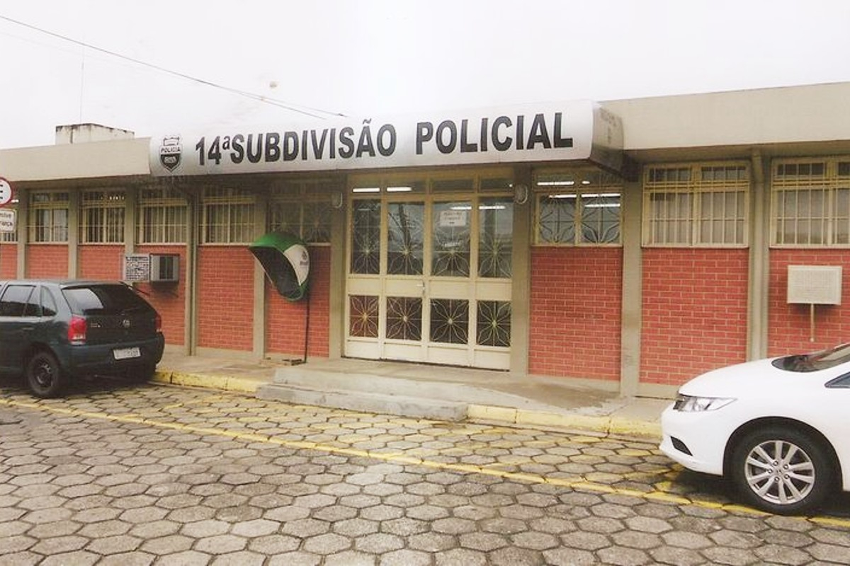Suspeito de participar de noite de terror em Guarapuava é levado à delegacia
