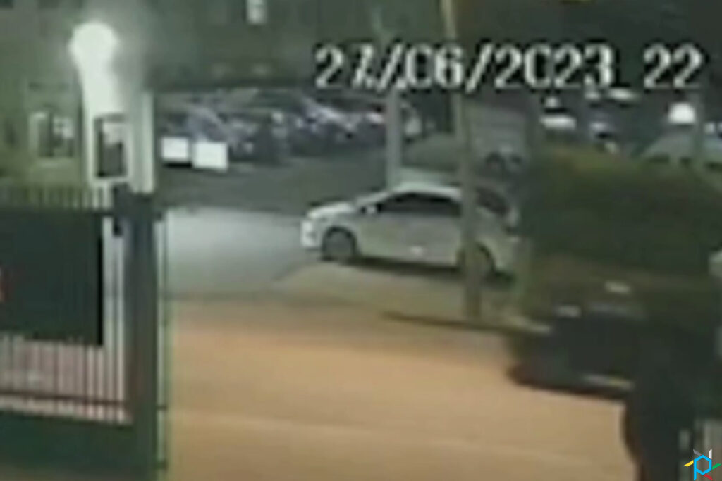 Motoboy morre em Curitiba arrastado por carro; vídeo impressiona