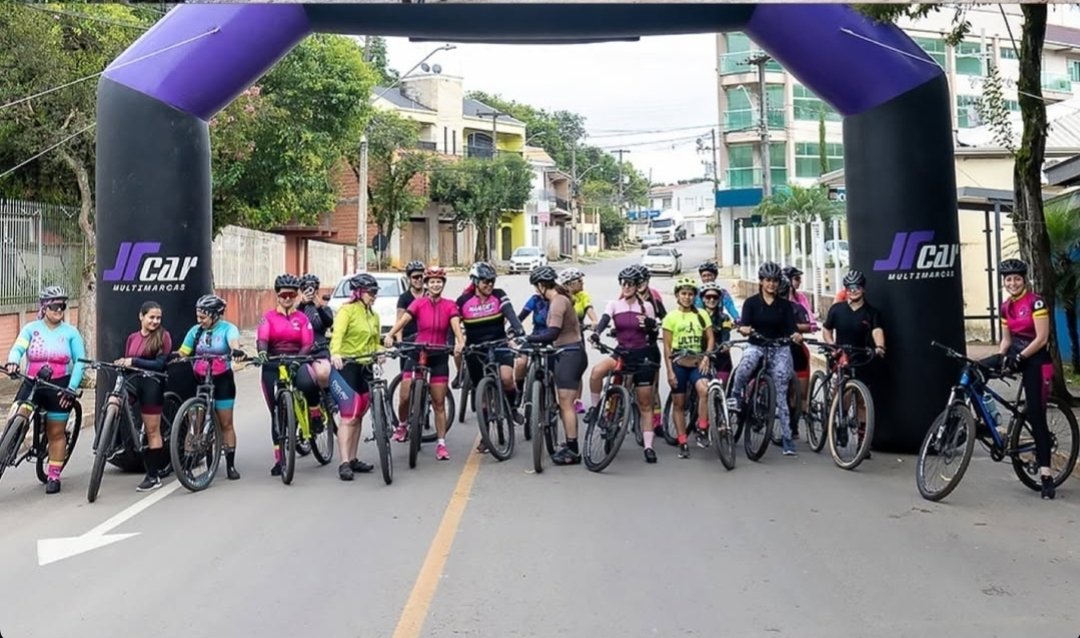Mulheres no Pedal: Evento Ciclístico Reúne Ciclistas em Santa Cruz/Rio Abaixo