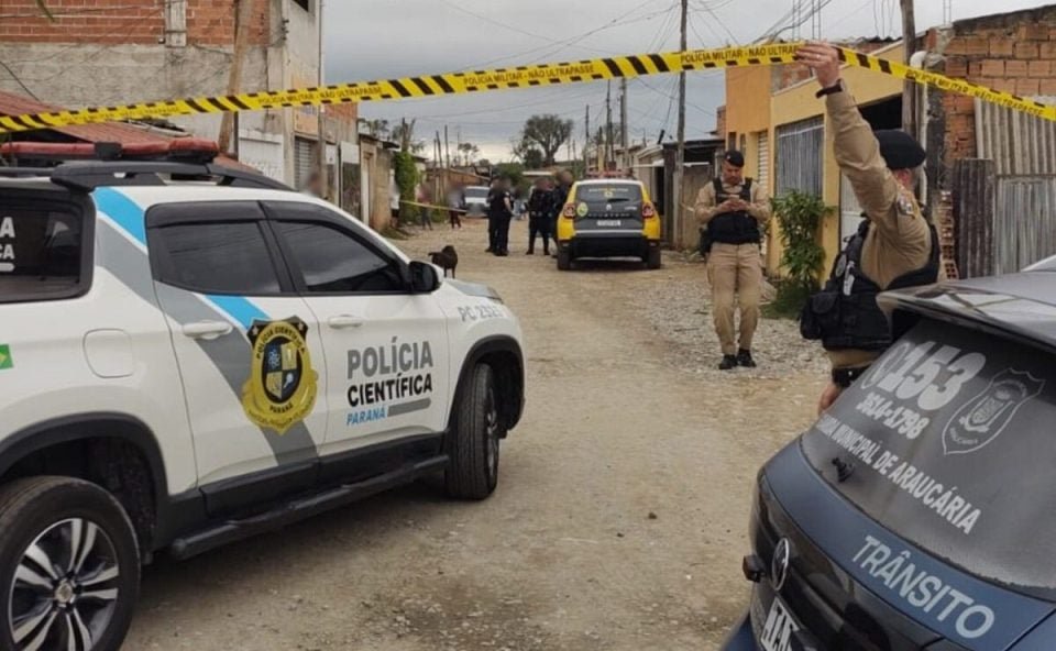 IDOSA É MORTA A FACADAS PELO MARIDO DENTRO DE CASA EM ARAUCÁRIA; SUSPEITO É PRESO EM CURITIBA