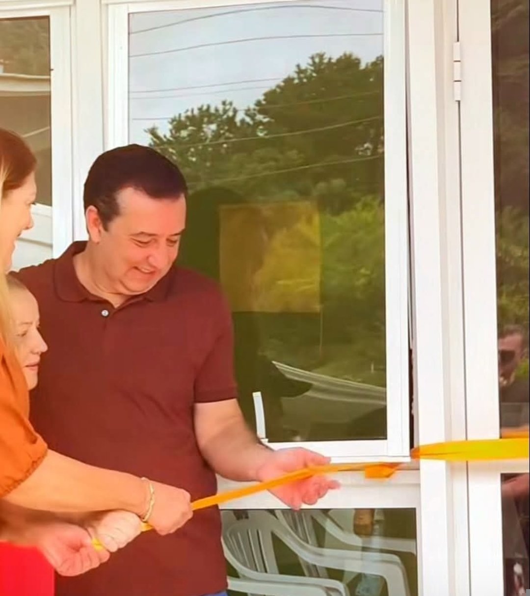 PREFEITO EDILSON MACADAME ENTREGA NOVA UNIDADE DE SAÚDE E FORTALECE ATENDIMENTO NO INTERIOR DE ITAPERUÇU.