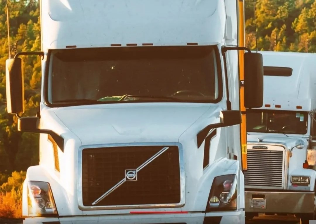 GOVERNO FEDERAL VIRA AS COSTAS PARA CAMINHONEIROS E CLASSE PROMETE GREVE GERAL NO PAÍS