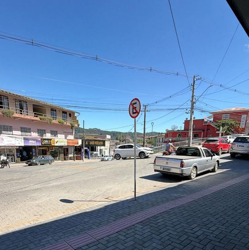 MOTORISTAS COMEÇAM A SER MULTADOS NO CENTRO DE RIO BRANCO