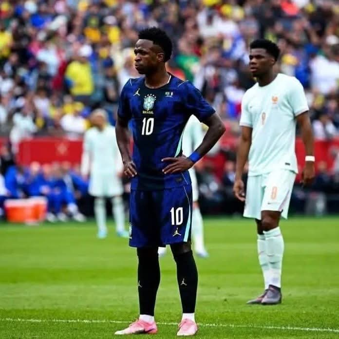 BRASIL PERDE PARA A FRANÇA EM AMISTOSO NOS ESTADOS UNIDOS.