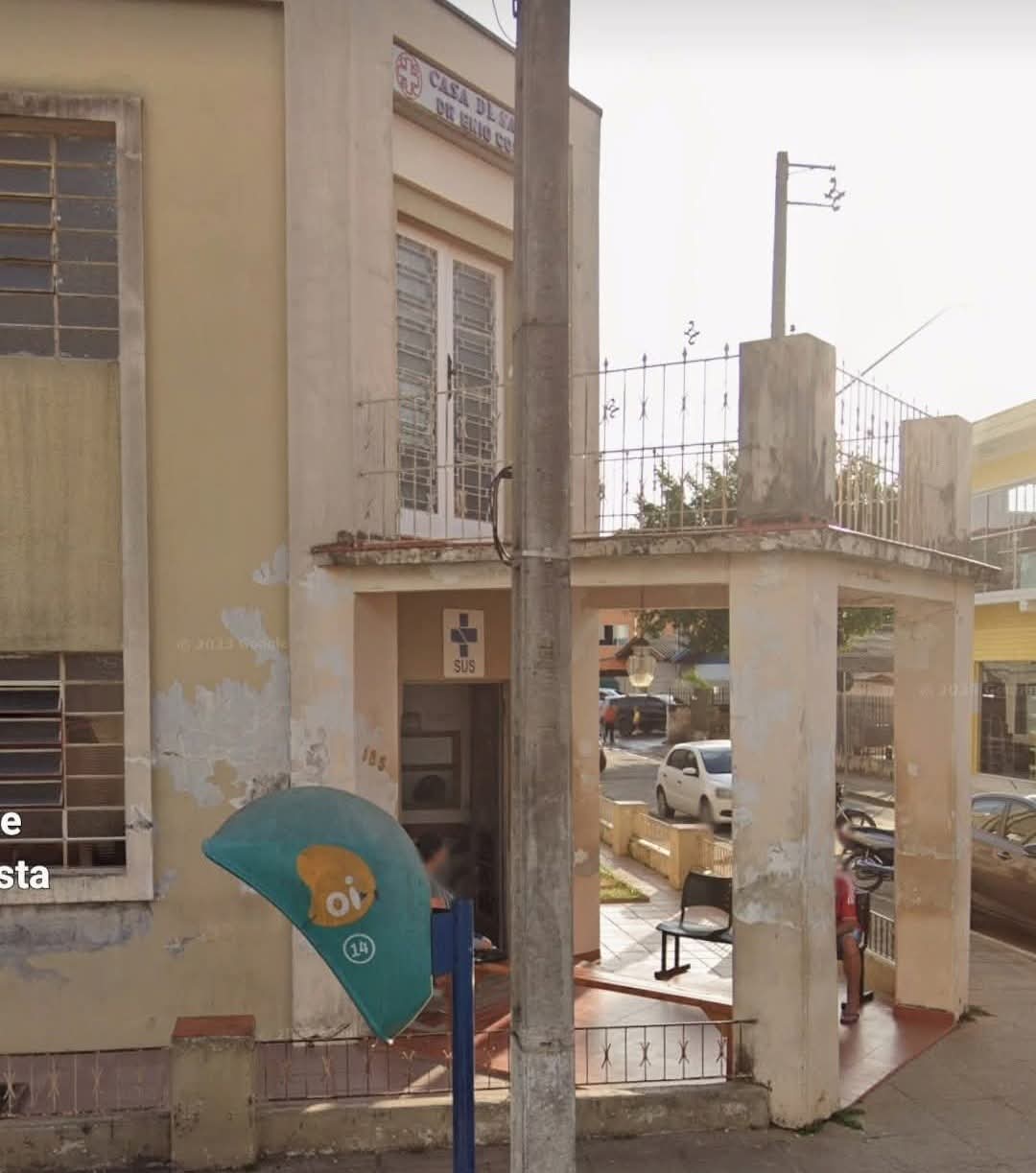 MORADORA DENUNCIA FALTA DE MÉDICO EM HOSPITAL DE CERRO AZUL.