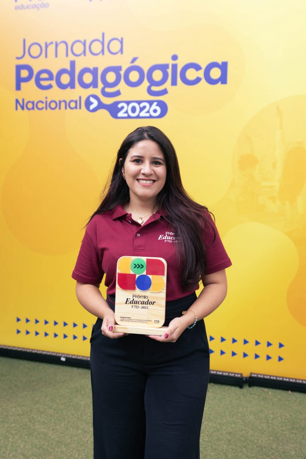 PROFESSORA DO COLÉGIO BINI É A GRANDE VENCEDORA DO PRÊMIO EDUCADOR FTD 2026