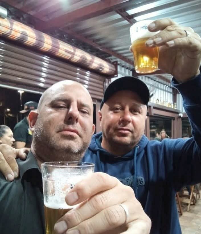 AMIZADE DE 20 ANOS ENTRE POLICIAIS MILITARES TERMINA EM TIROTEIO E MORTE.