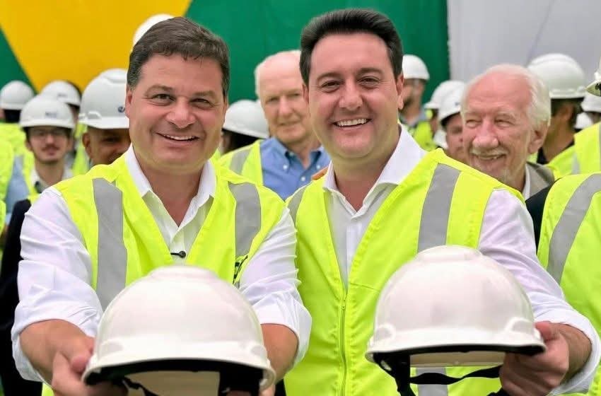 RATINHO JUNIOR DEVE ANUNCIAR SANDRO ALEX COMO SUCESSOR AO GOVERNO DO PARANÁ.