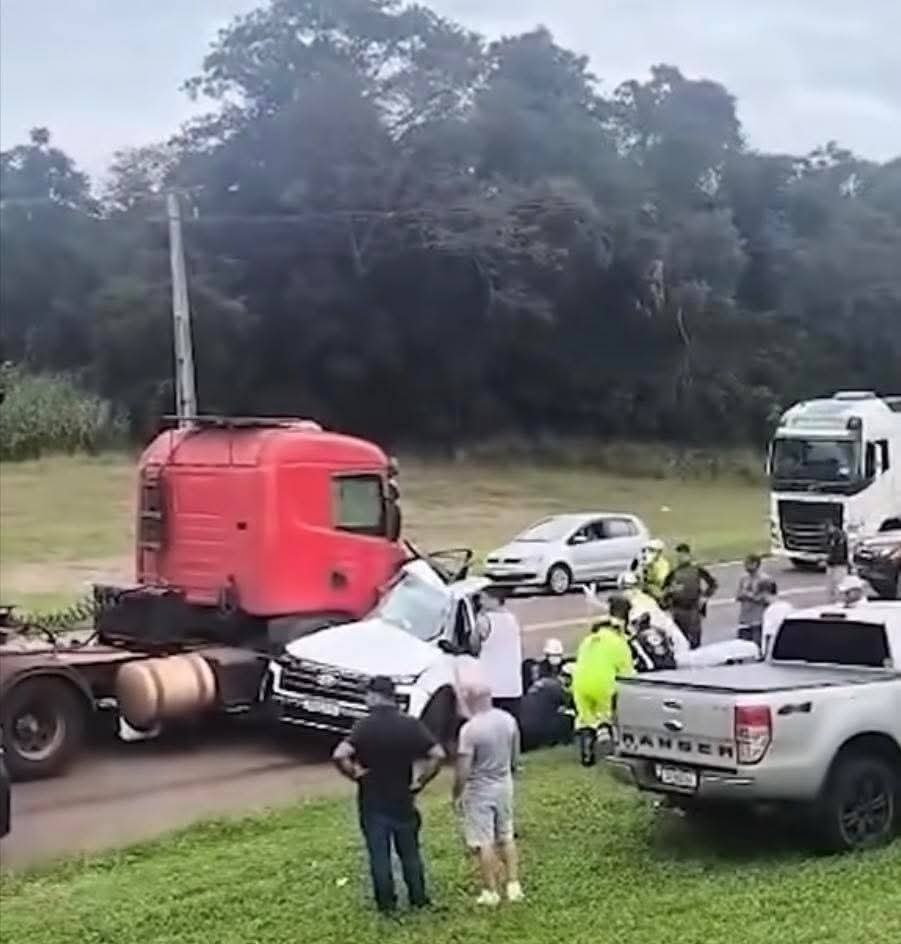 GRAVE ACIDENTE NA BR-277 TERMINA COM MORTE DE CRIANÇA E MÃE EM ESTADO CRÍTICO.