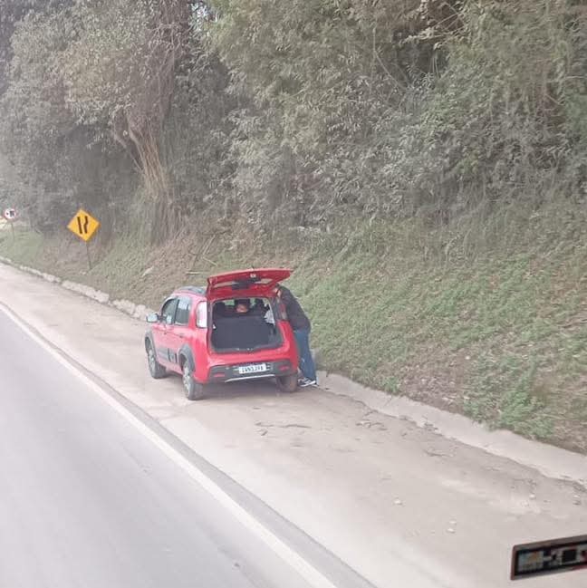 TRILHO DA TRANQUEIRA VIRA ARMADILHA E MOTORISTA SEGUE PAGANDO A CONTA…