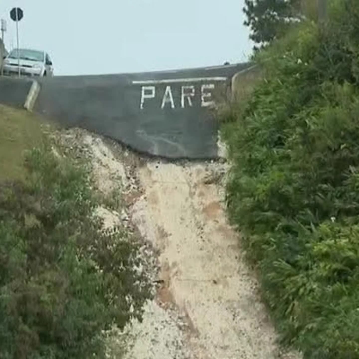 RUA DE TAMANDARÉ VIRA MATÉRIA DA RPC