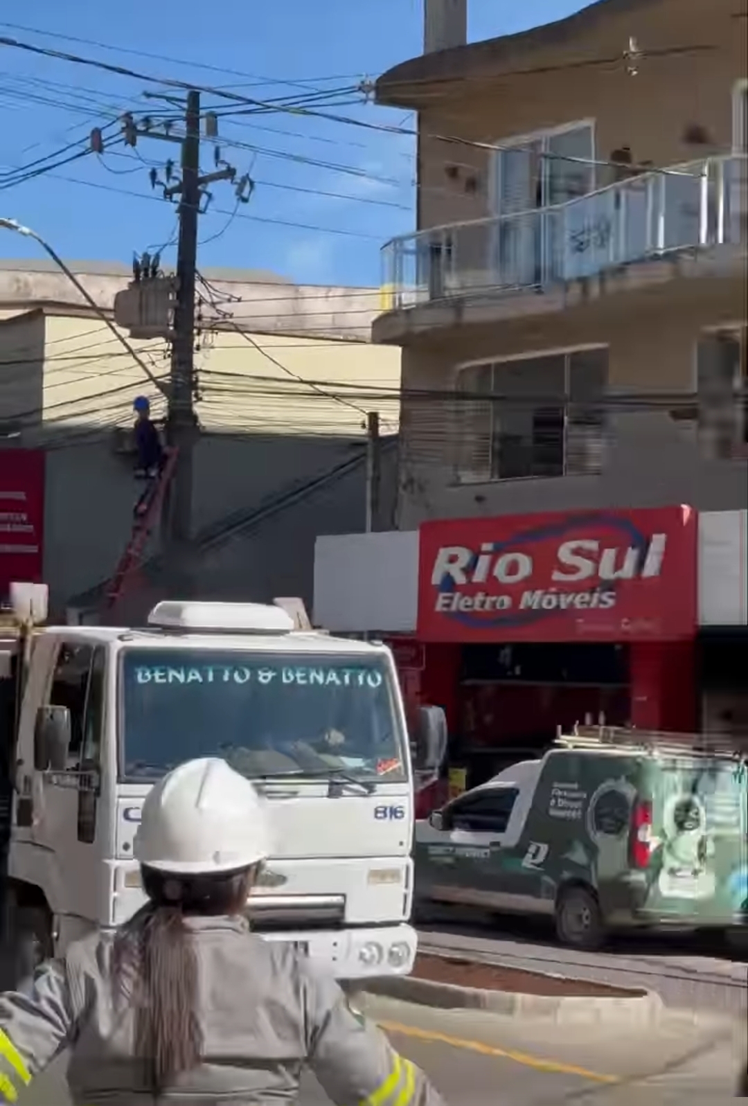 LIMPEZA DOS FIOS DE INTERNET EM RIO BRANCO