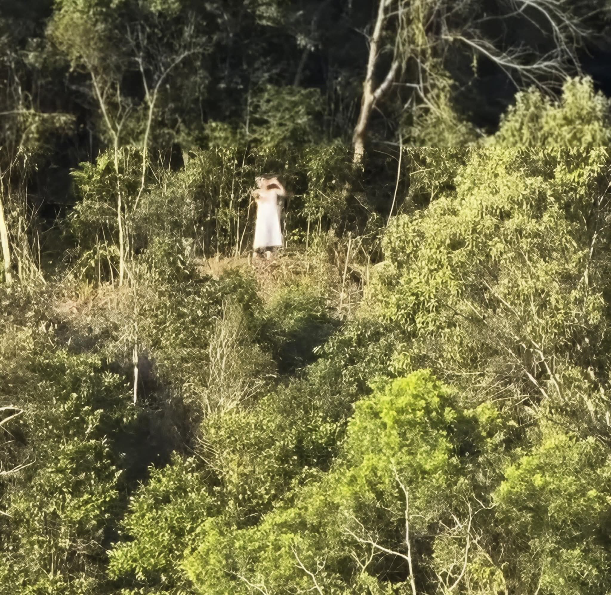 IMAGENS DE SUPOSTA APARIÇÃO PRÓXIMO À CACHOEIRA VIRALIZAM NAS REDES SOCIAIS.