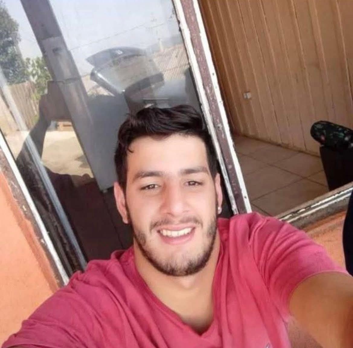 IDENTIFICADO JOVEM QUE MORREU APÓS DEFENDER MULHER DE ATAQUE DO EX