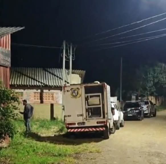 MULHER QUE ESTAVA DESAPARECIDA É ENCONTRADA MORTA EM ÁREA DE MATA EM ARAUCÁRIA.
