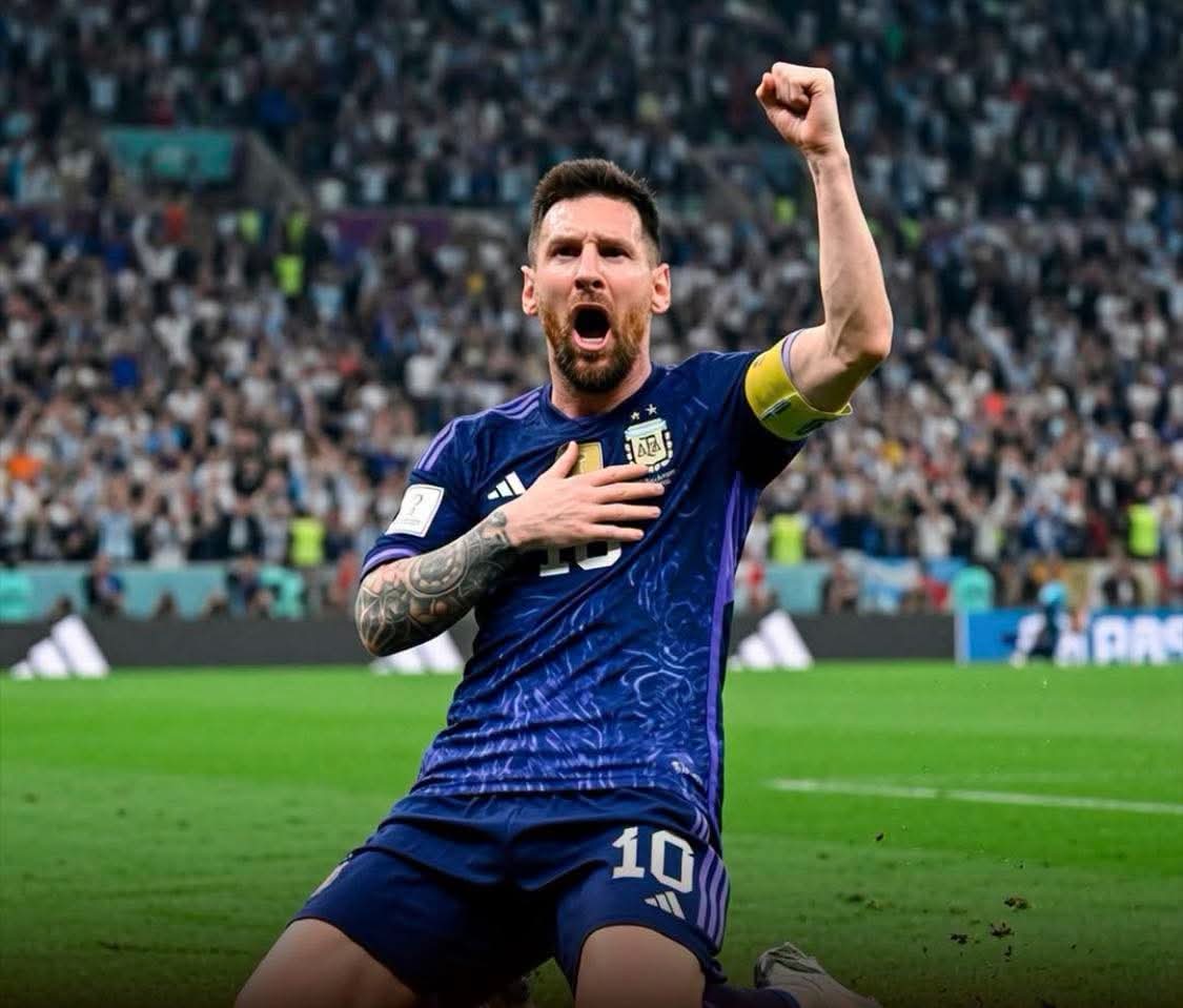 ARGENTINA VENCE A INGLATERRA DE VIRADA E GARANTE VAGA NA FINAL DA COPA DO MUNDO.