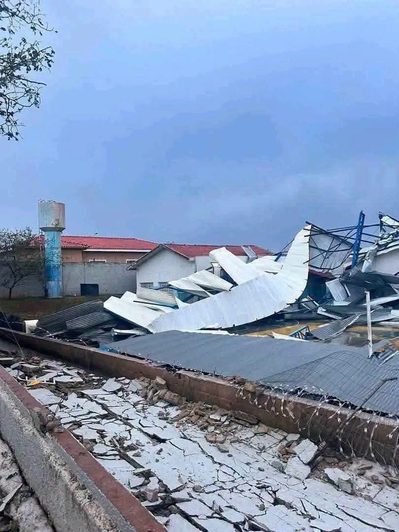 FORTES TEMPORAIS DEIXAM FERIDOS E RASTRO DE DESTRUIÇÃO NO INTERIOR DE SÃO PAULO.