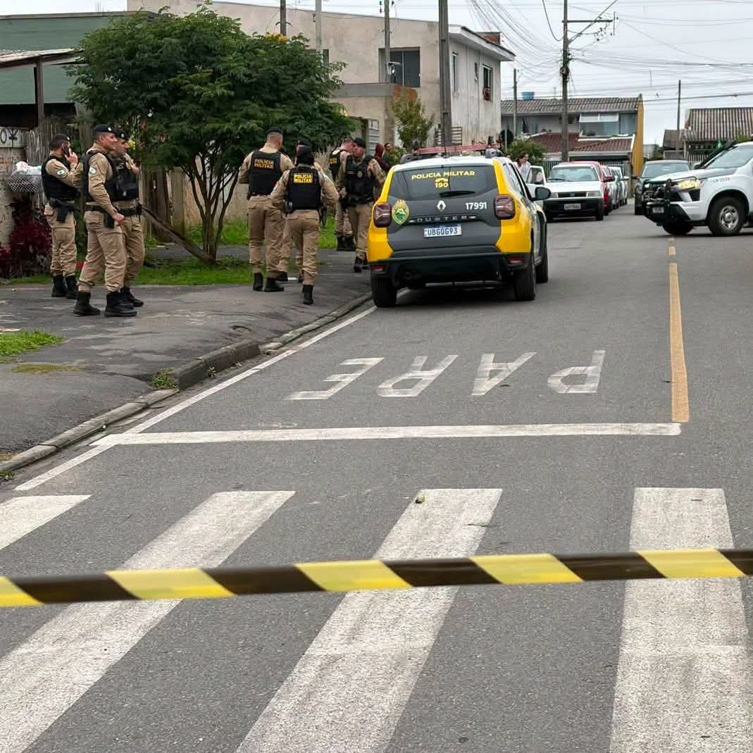 MULHER É EXECUTADA A TIROS APÓS DISCUSSÃO VIOLENTA EM PIRAQUARA.