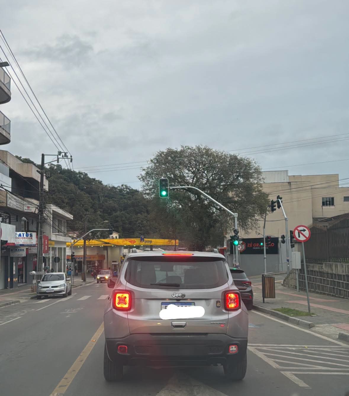 NOVOS SEMÁFOROS DE RIO BRANCO JÁ ESTÃO FUNCIONANDO…