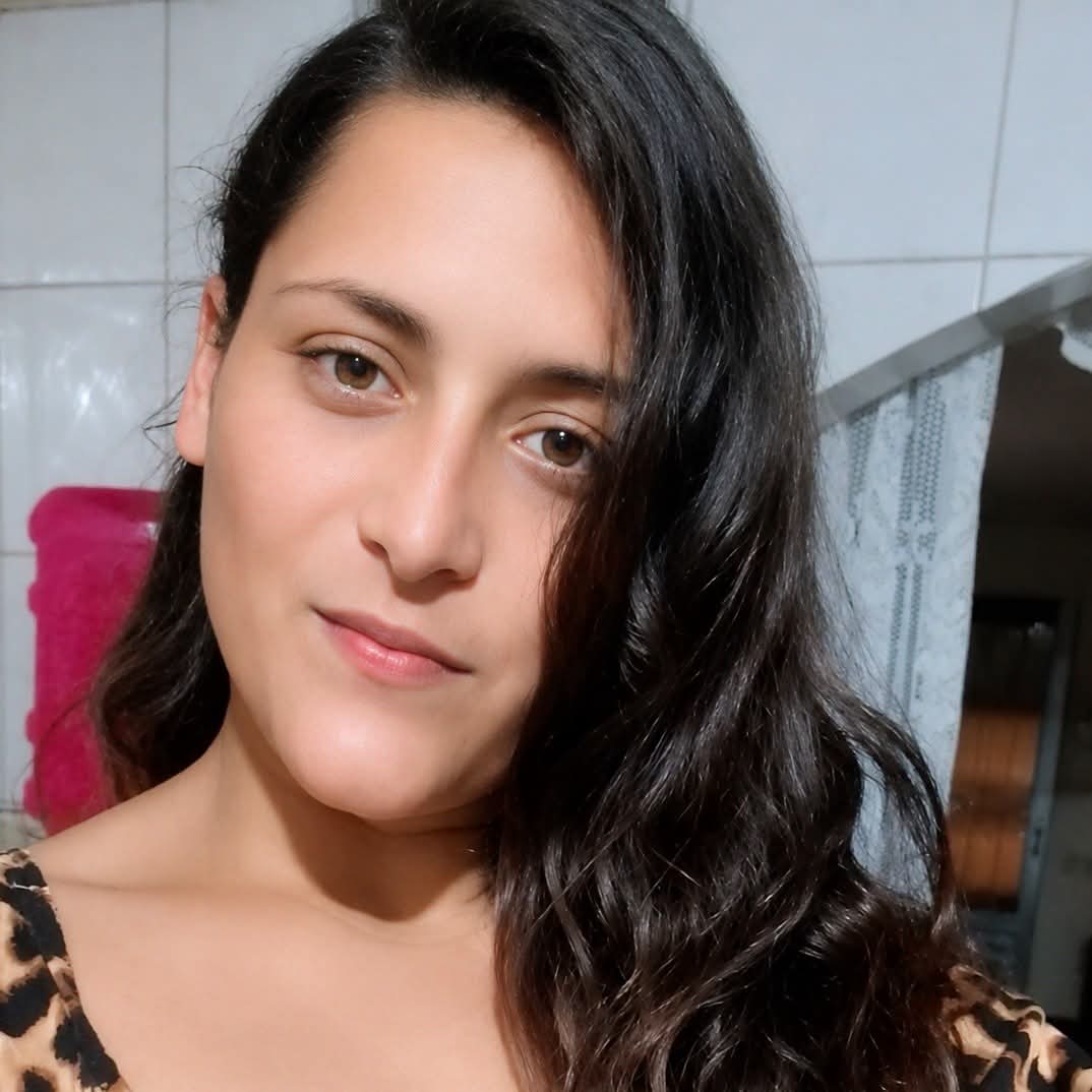 MULHER É MORTA PELO COMPANHEIRO COM GOLPE DE FACÃO APÓS HISTÓRICO DE AGRESSÕES EM FAZENDA RIO GRANDE.