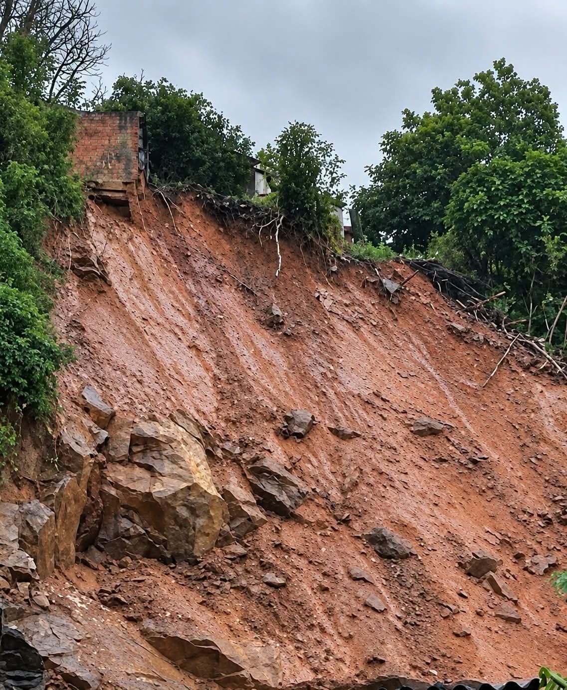 ALMIRANTE TAMANDARÉ DECRETA ESTADO DE ALERTA CLIMÁTICO POR 90 DIAS APÓS TEMPORAIS