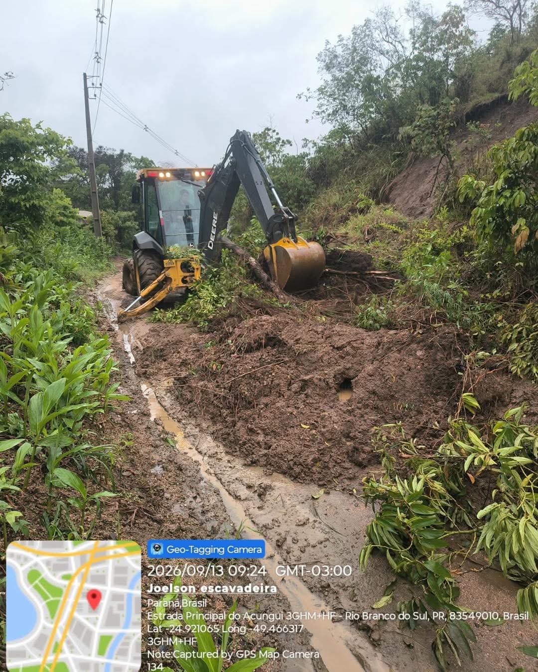 TRABALHO SEM PARAR NO INTERIOR DE RIO BRANCO DO SUL