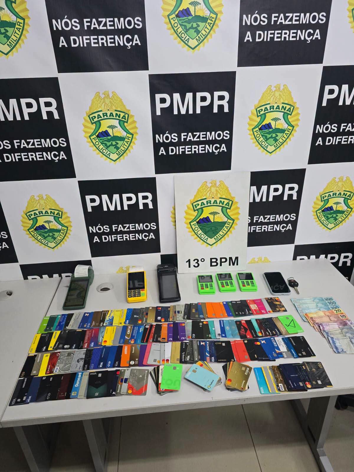 POLÍCIA MILITAR PRENDE SUSPEITO DE APLICAR GOLPES COM CARTÕES DURANTE SHOW DO IRON MAIDEN EM CURITIBA